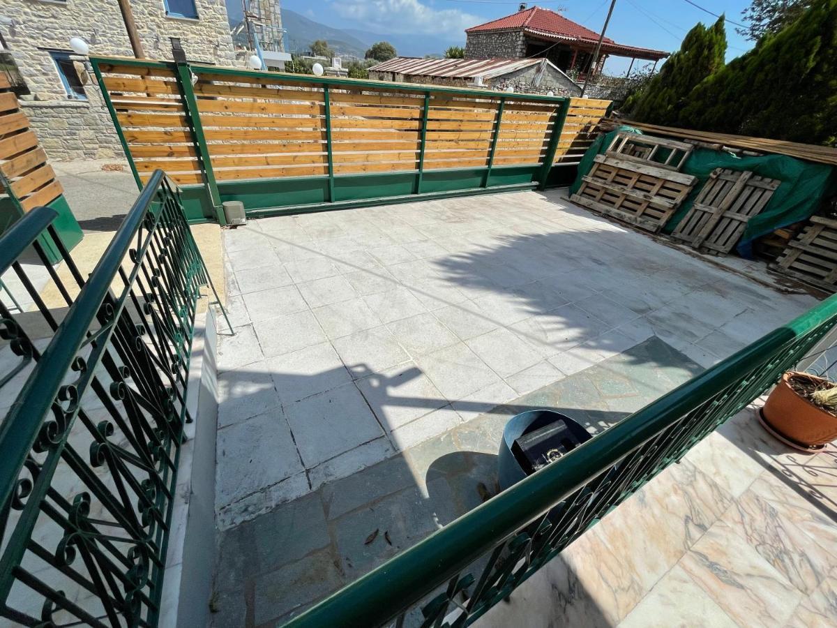 Efis Guest House Near Nafpaktos-Fully Equipped Home Exterior foto